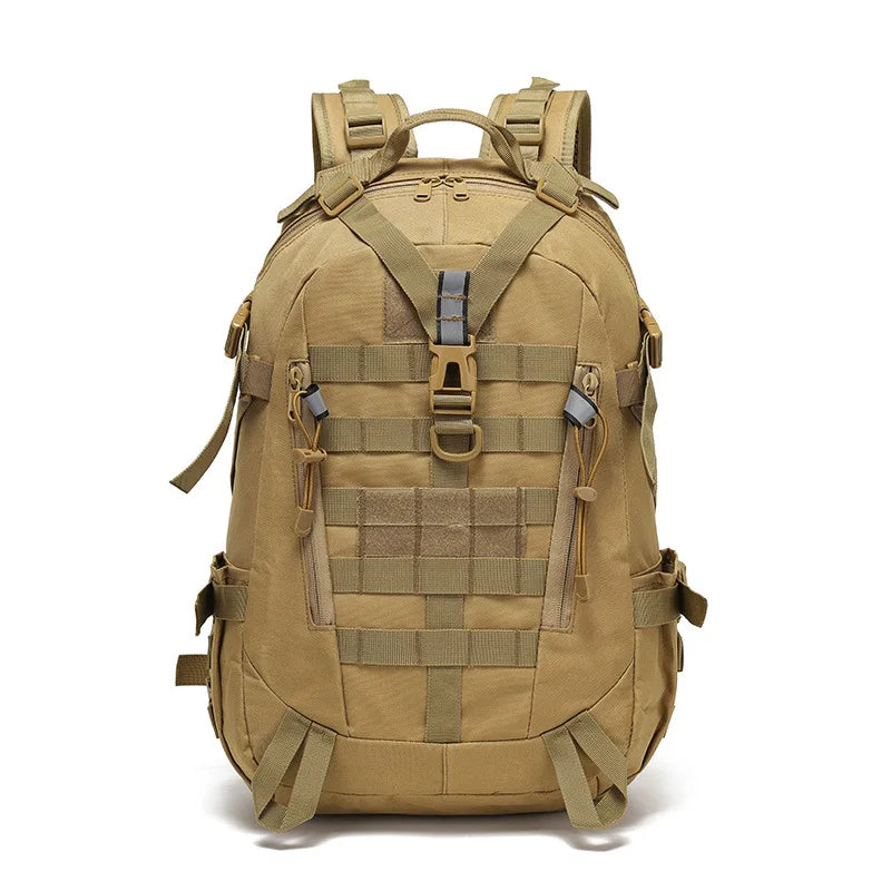 TrailGuard 40 – Sac de Randonnée 40L Résistant avec Attaches MOLLE & Bande Réfléchissante