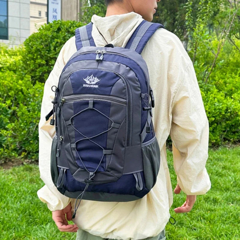 StormLite 35 – Sac de randonnée Imperméable Ultra Léger 35L & Réspirant