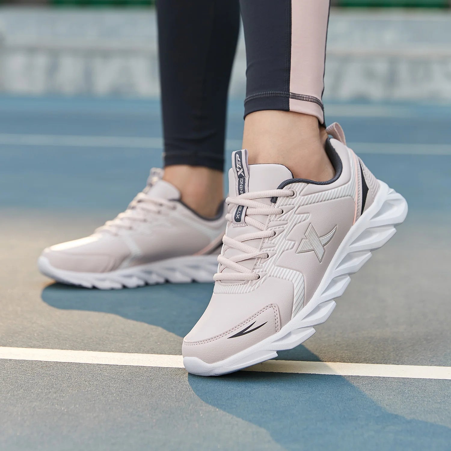 Xstep Aéro - Chaussures Randonnée Femme Légère & Design