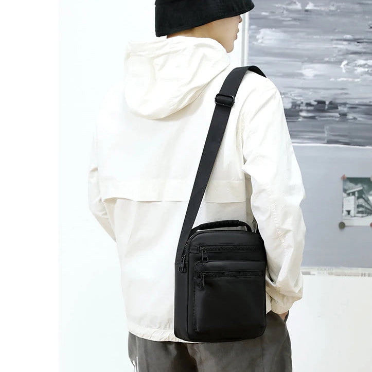 TrailForm – Sacoche Randonnée Bandoulière Nylon Résistant & Léger