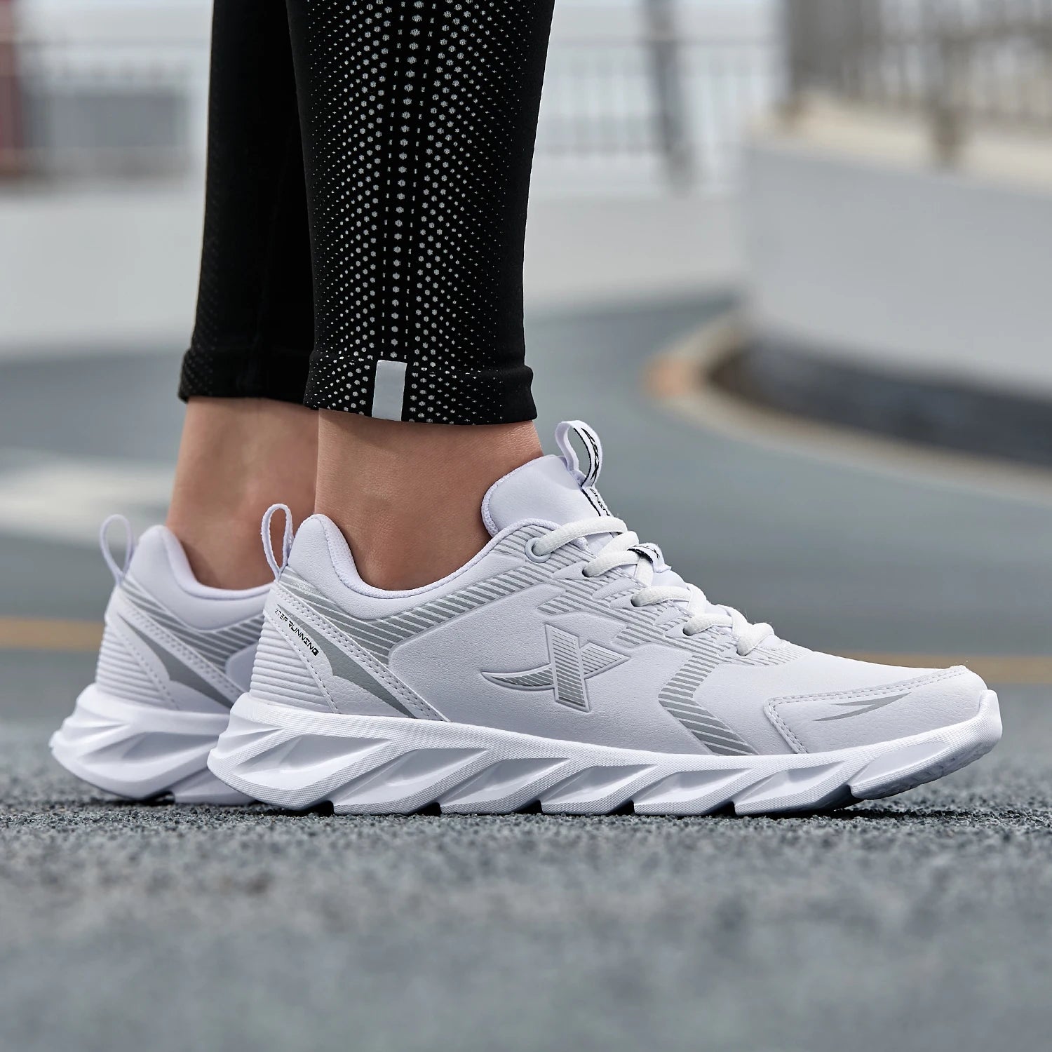 Xstep Aéro - Chaussures Randonnée Femme Légère & Design