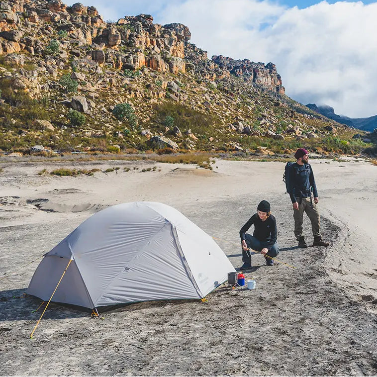 TRAILNEST Mongar UL 2 – Tente Randonnée Ultralégère 2P/1P, Étanchéité Renforcée & Structure Alpine
