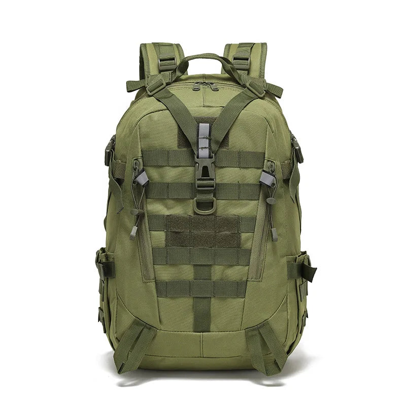 TrailGuard 40 – Sac de Randonnée 40L Résistant avec Attaches MOLLE & Bande Réfléchissante