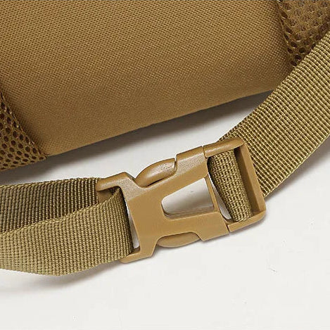 TrailGuard 40 – Sac de Randonnée 40L Résistant avec Attaches MOLLE & Bande Réfléchissante